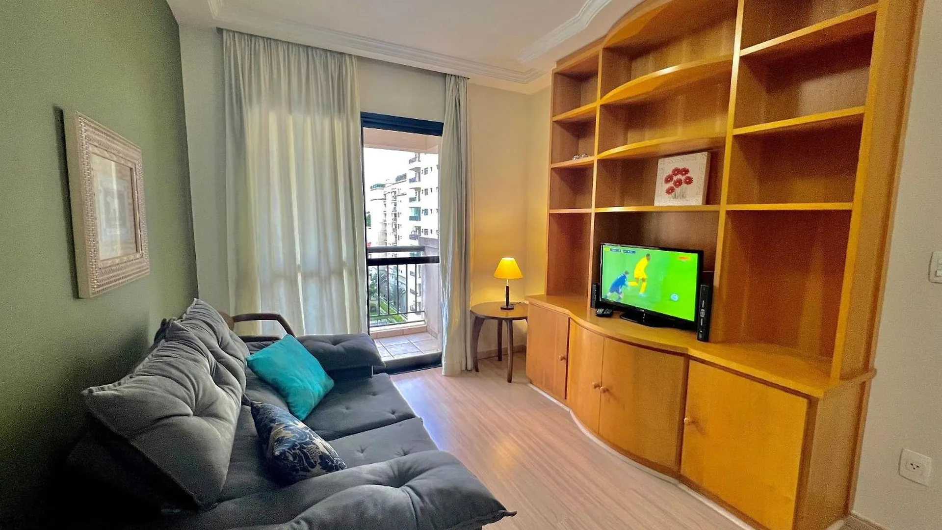 Flat Internet Rapida C Ar Condicionado Uh93 Otel Sao Paulo Brezilya